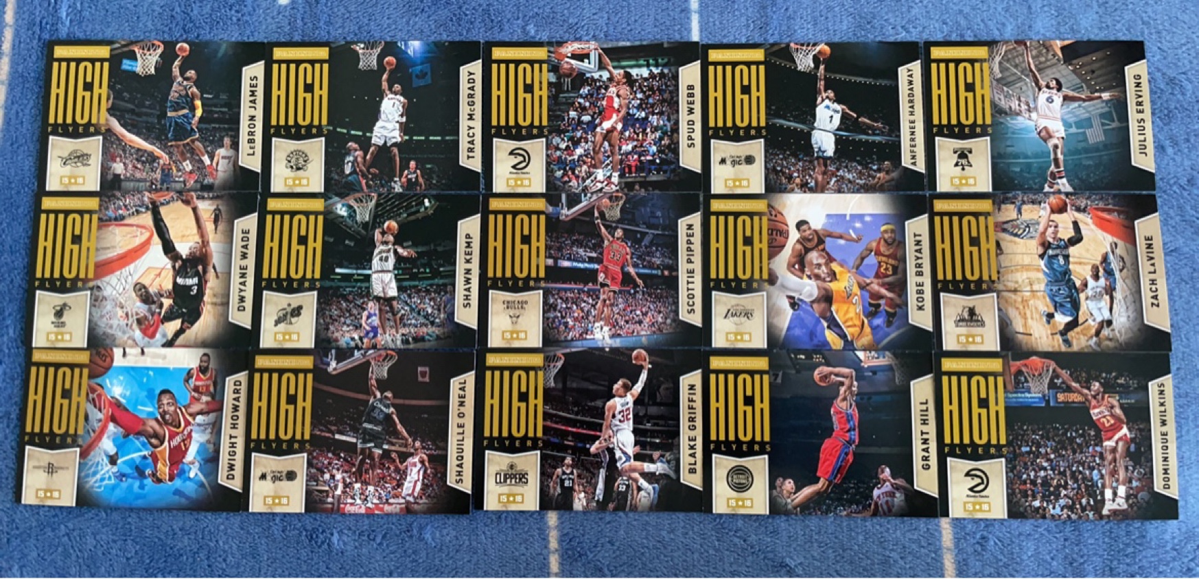 正版篮球帕尼尼球星卡