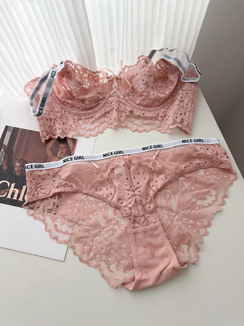 性感蕾丝超薄款绑带聚拢套装字母肩带内衣大胸显小大码文胸软钢圈