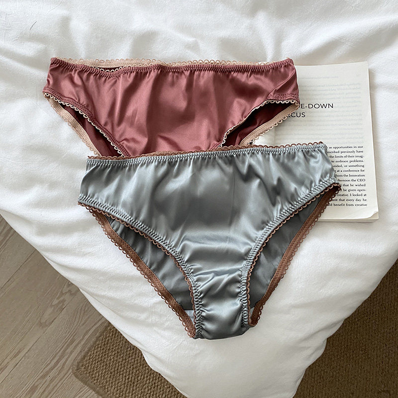 简约绸缎色丁低腰女士三角内裤
