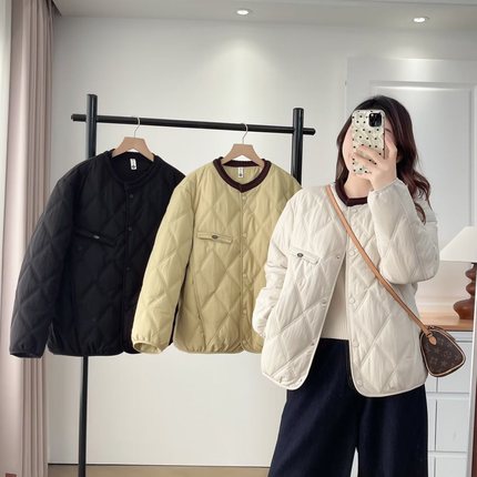 大码女装遮肚子秋冬宽松时尚圆领棉服菱格洋气保暖棉衣外套2566