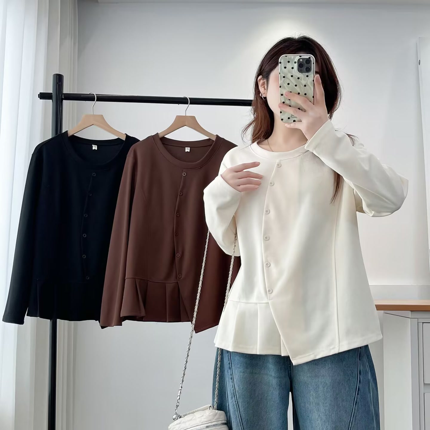 洋气减龄不规则褶皱下摆T恤上衣