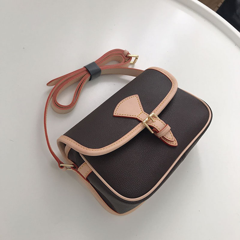 2019 New handbag Retro Hit color messenger bag PVC Discoloration Tree skin cream Square bag One shoulder Messenger Female bagin the Leather/Lady bags/Men's bag, Ms. bags  category - from Buy2taobao.com to provide professional Taobao agent buy service