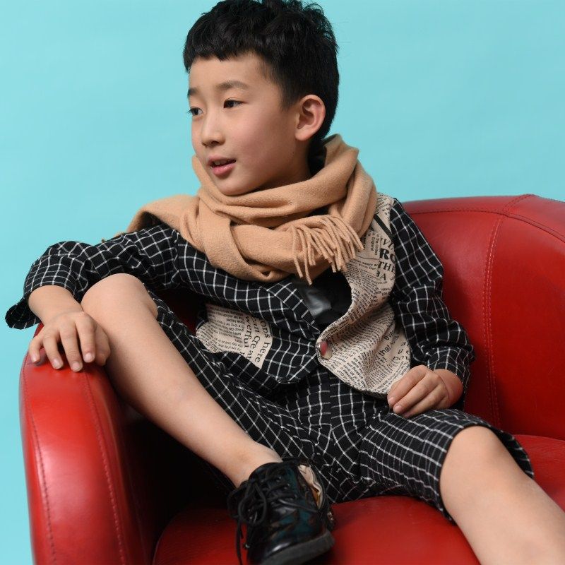 塞外阿巴斯男女儿童100%纯羊绒小围巾2025秋冬纯色流苏双面水波纹