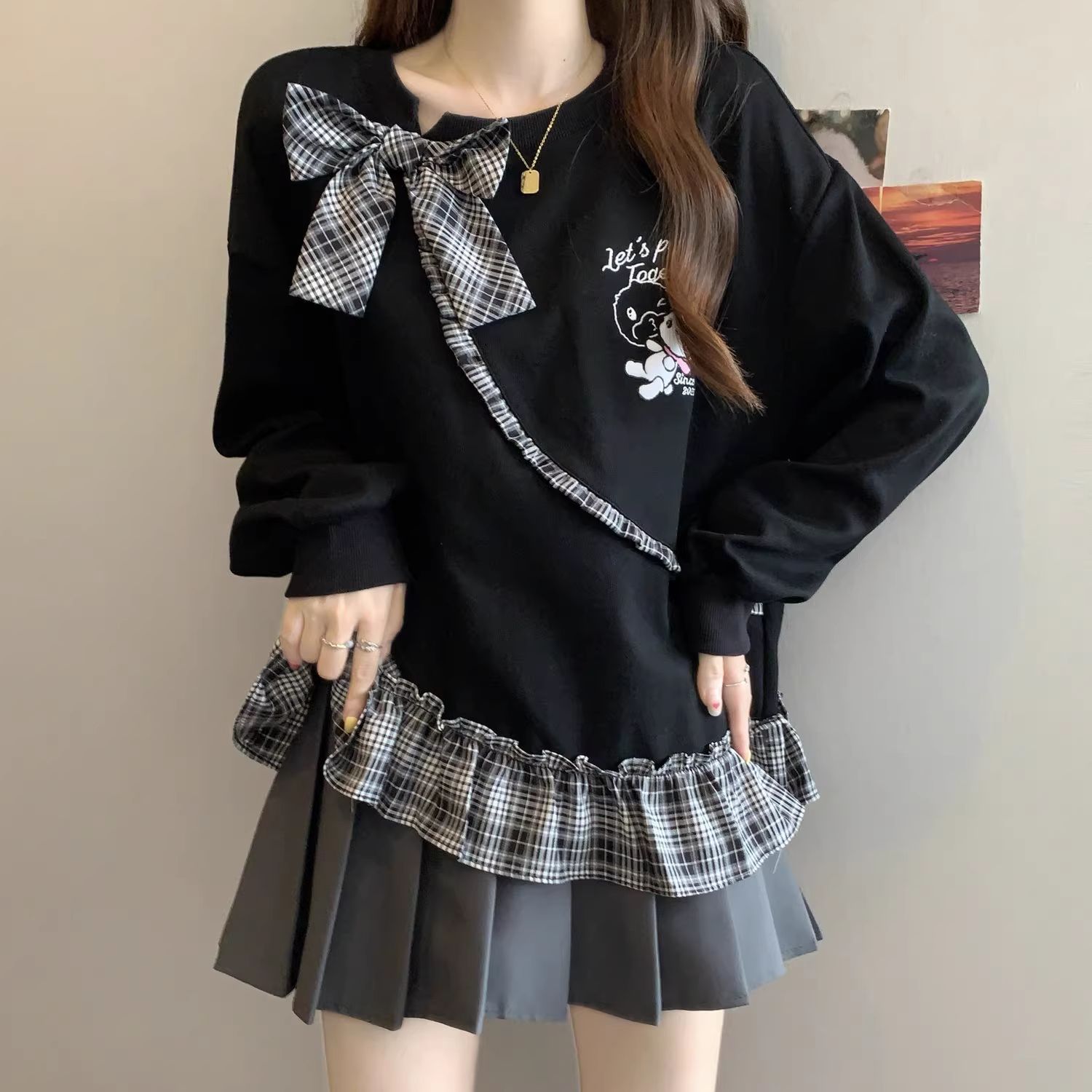 黑色格纹拼接卫衣女2025年新T恤