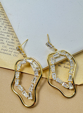 【古熙西外饰】欧美原单超模时尚几何不规则大耳圈水滴纯银针耳饰