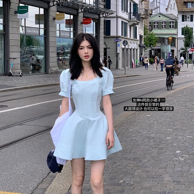 H同款收腰鱼骨小蓝裙