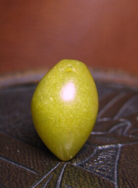 老地方玉橄榄枣核吊坠11mm卡子