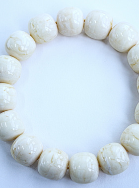 14mm俄料浓白花蜡同料老型手串，石膏蜡同料出品  重：25.39克