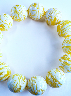 同料20mm俄料漆瓷橘底虎皮花蜡圆珠手串， 橘白分明。 重：59.7克