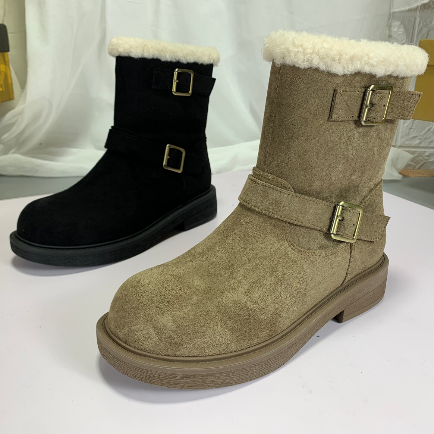 品牌撤柜真皮女鞋雪地靴