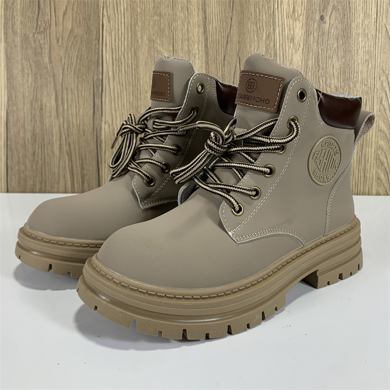 工厂尾单断码真皮磨砂皮女鞋春秋厚底复古英伦风休闲马丁靴女短靴