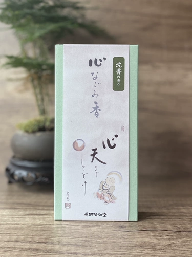 Японская ароматная агарвудская агарвудская белая сандаловая haruki Haruki Skin