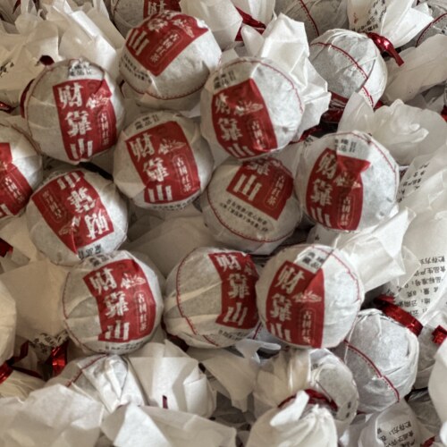 云南红茶 财靠山古树春红茶2026年头拨春红茶龙珠