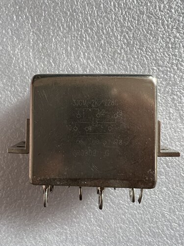 3JGM-2K/I28C   散新继电器 库存现货 实拍