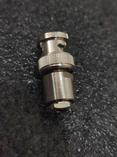 BNC-J4   全铜  射频同轴转接器   带独立钢印