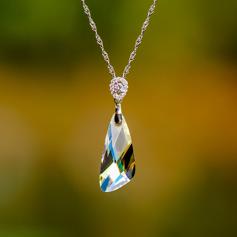 时尚风几何爱心短款礼物水滴吊坠