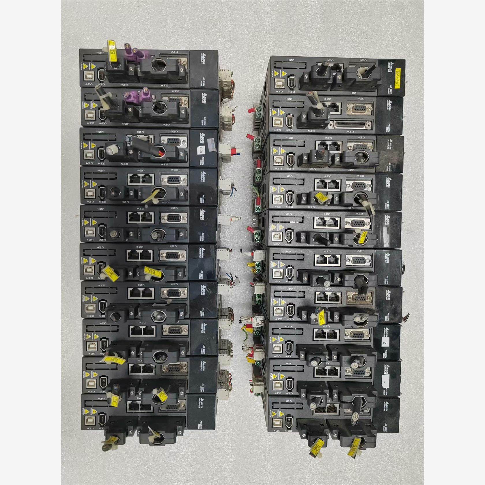 DAI1A2-0221-F，台达伺服驱动器200w，二手拆机议价下单