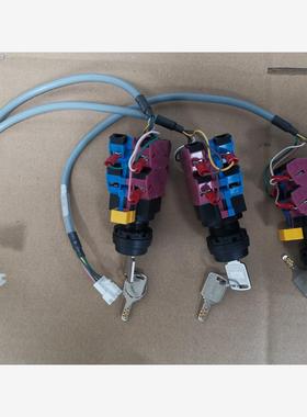 IDEC原装全新和泉钥匙开关02-E38952，全新品现货，议价下单