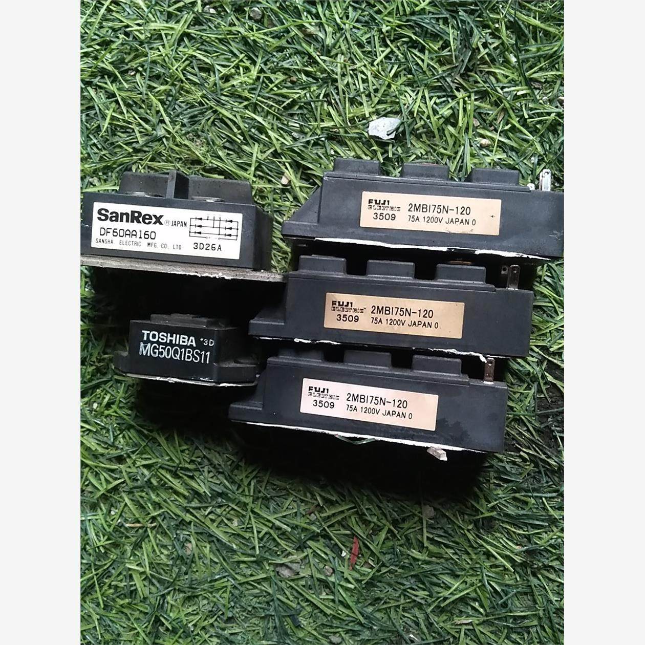 富士原装进口2MB175N-120模块，功能正常，单价50，议价下单