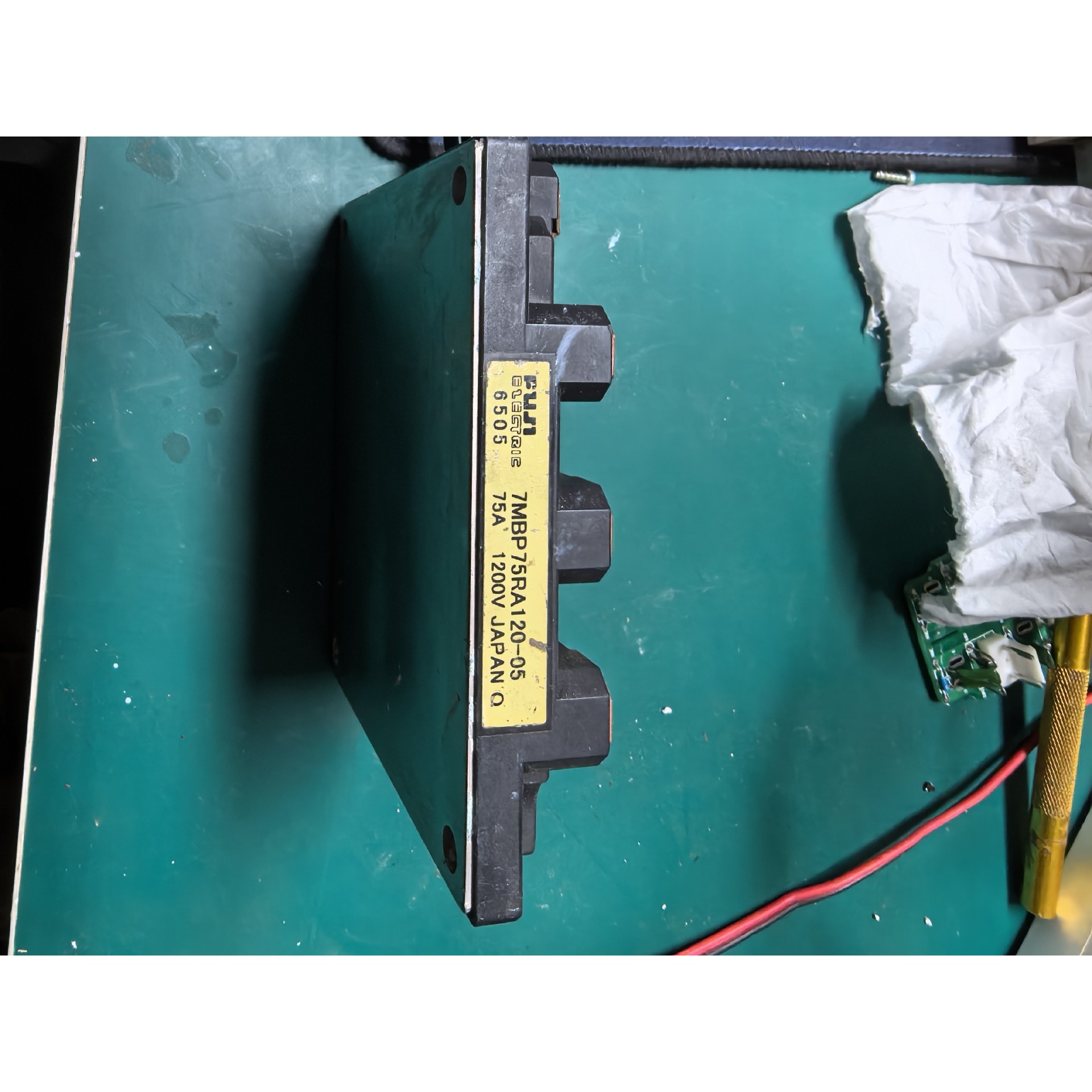 维修指导7MBP75RA120-05原装拆机模块成色好功能正常,特价详询