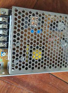 检修OMRON日本欧姆龙S8JC-Z05024C 24V2.1A详询