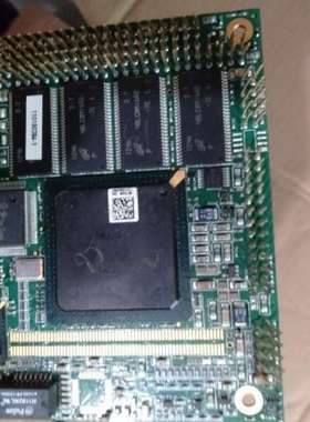 检修工业设备主板。7020B-300-64M  SBS15011详询