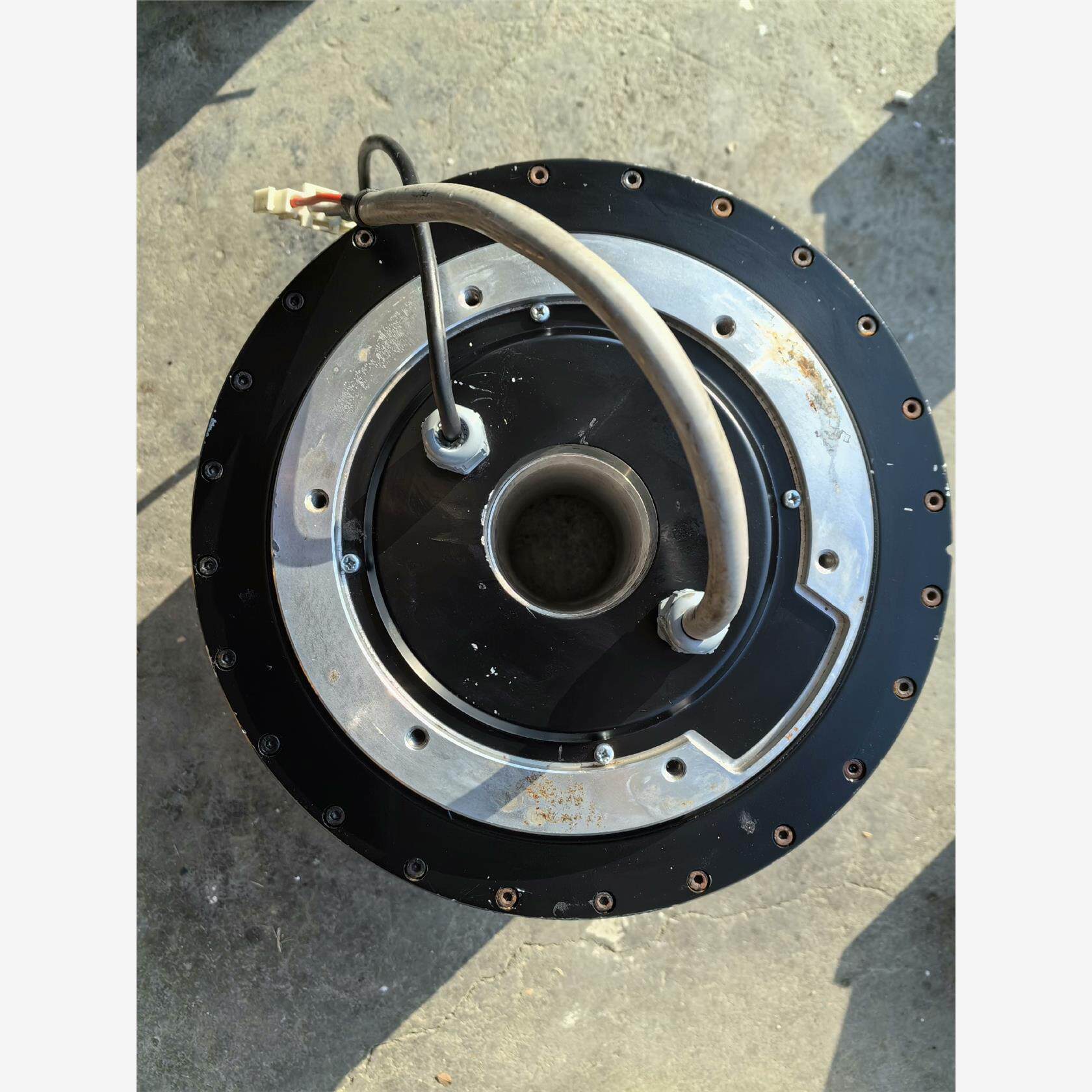 安川7系DD马达SGM7D-1AF7C52议价下单