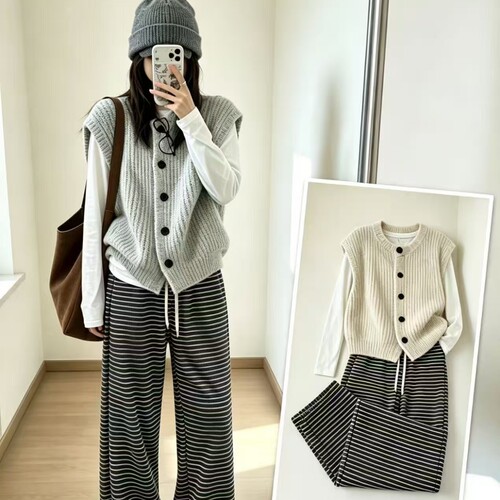 现 新品—秋季孕妇慵懒风时尚潮流百搭小众叠穿圆领无袖马甲上衣