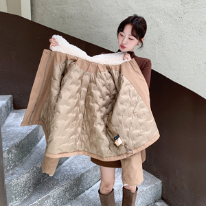 新款！卡其色羊羔毛90白鸭绒羽绒服外套159-560P275K418图片