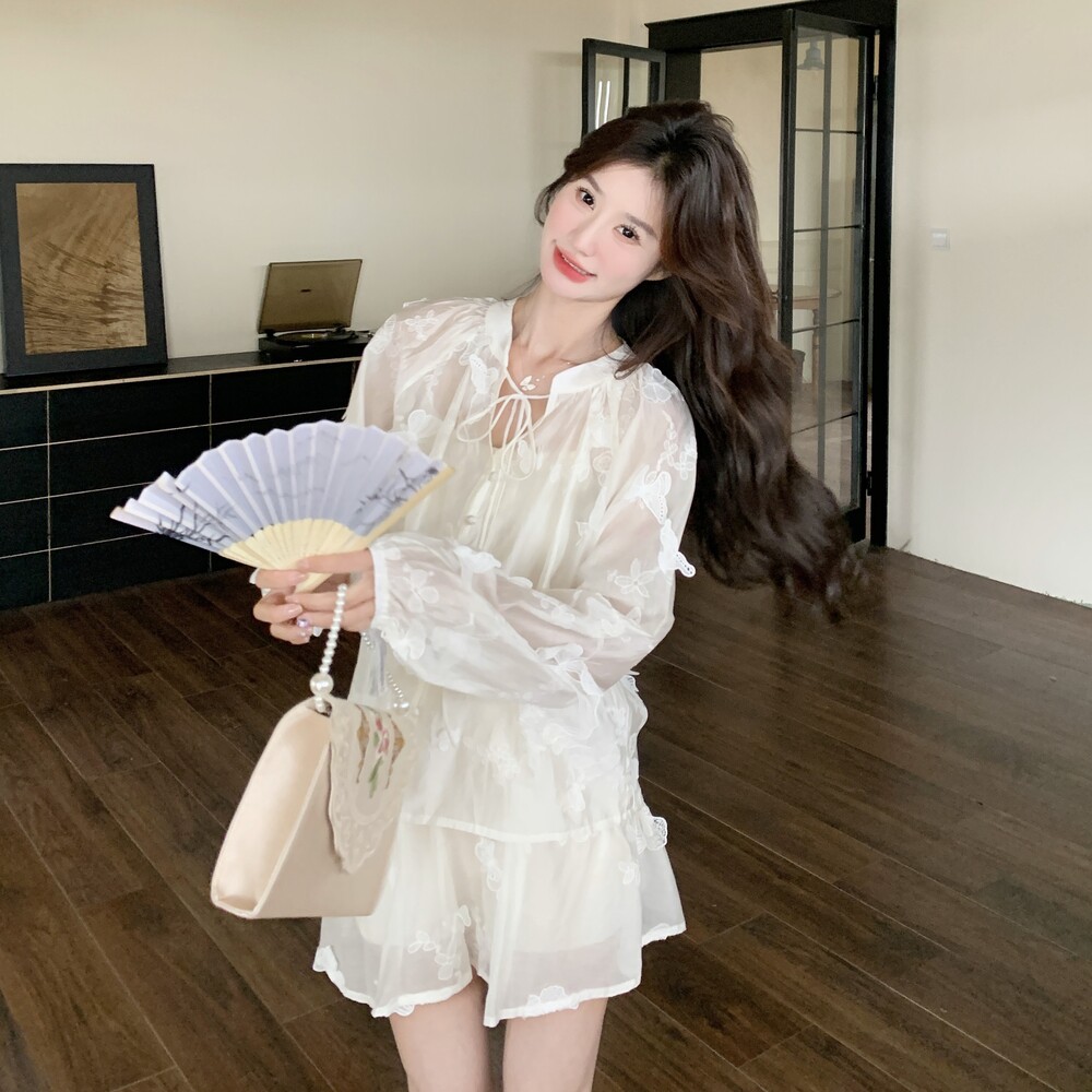 现货！立体蝴蝶刺绣天丝小衫+吊带+短款三件套装159-764P145K208,女装套装/套裙,浙宝159