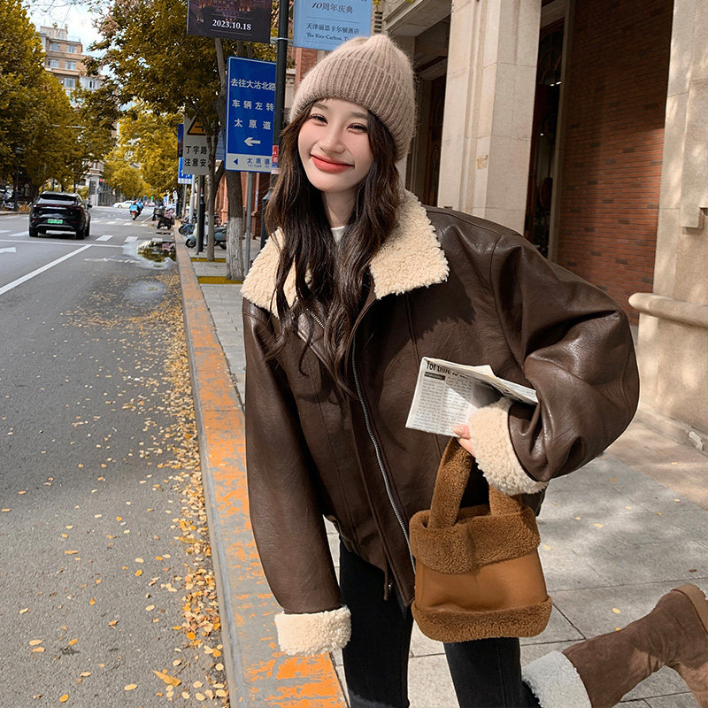现货两色美式机车皮毛一体羊羔毛皮衣外套159-875P225K338,女装皮衣,浙宝159