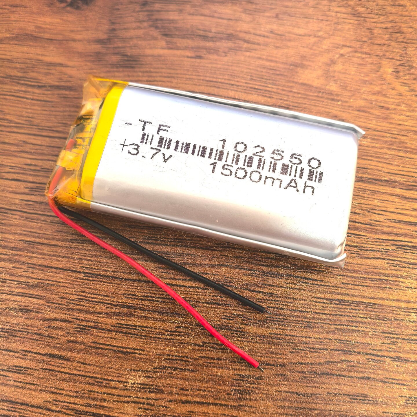 3.7V1500mAh聚合物锂电池102550