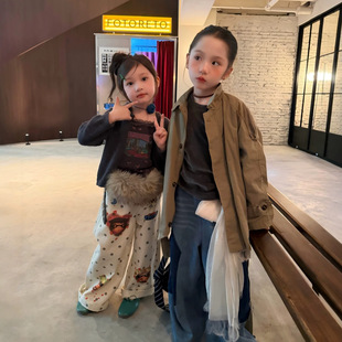 女童套装26秋季新款韩版洋气粗针毛衣开衫中大童卡通波点阔腿裤潮