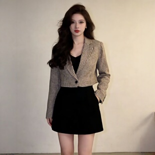 千鸟格短款西装外套女 2026春秋小个子复古宽松百搭甜酷风小西服