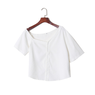2026夏季新款白色斜肩衬衫女 宽松高腰露肩设计感小众短袖上衣