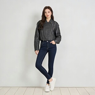 2025秋冬做旧风黑色PU皮衣女 复古哑光皮质显瘦外套 宽松机车夹克