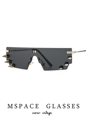 mspace2024摩登复古朋克铆钉夸张太阳镜ins街拍走秀墨镜女非主流