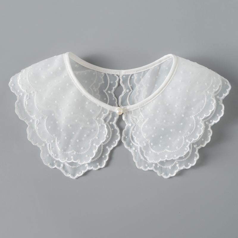 减龄娃娃领假领外搭配裙装饰披肩