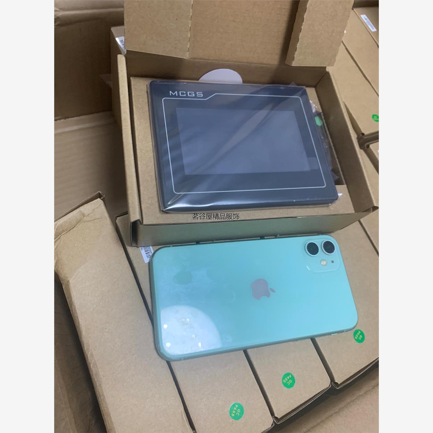 现货全新 昆仑通态TPC4013Ef 4.3寸触摸屏，低价出售.议价