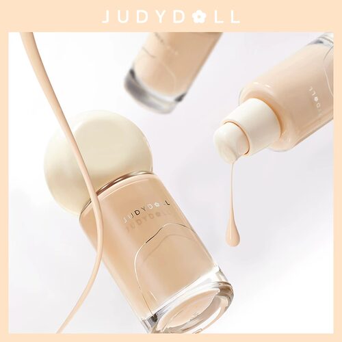 Judydoll橘朵粉底液油皮防水防汗轻薄遮瑕自然服贴隐形毛孔粉底液
