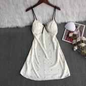 睡衣女冰丝性感吊带春秋带胸垫圆点可爱蝴蝶结薄款 睡裙 家居服夏季
