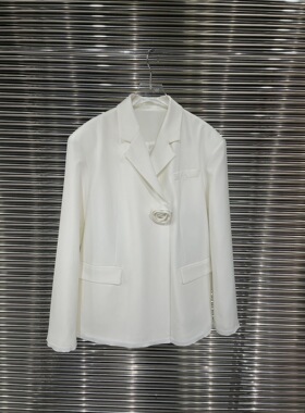 小众设计 23春夏 简约酷飒通勤立体玫瑰花 斜门襟宽松西装外套女