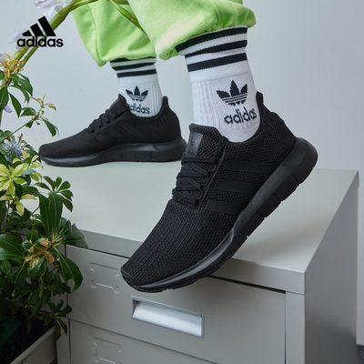 adidas阿迪达斯官方轻运动Swift Run男女经典运动休闲鞋AQ0863