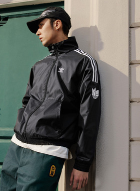 通勤百搭三条纹休闲运动夹克外套男女春新款adidas阿迪达斯三叶草