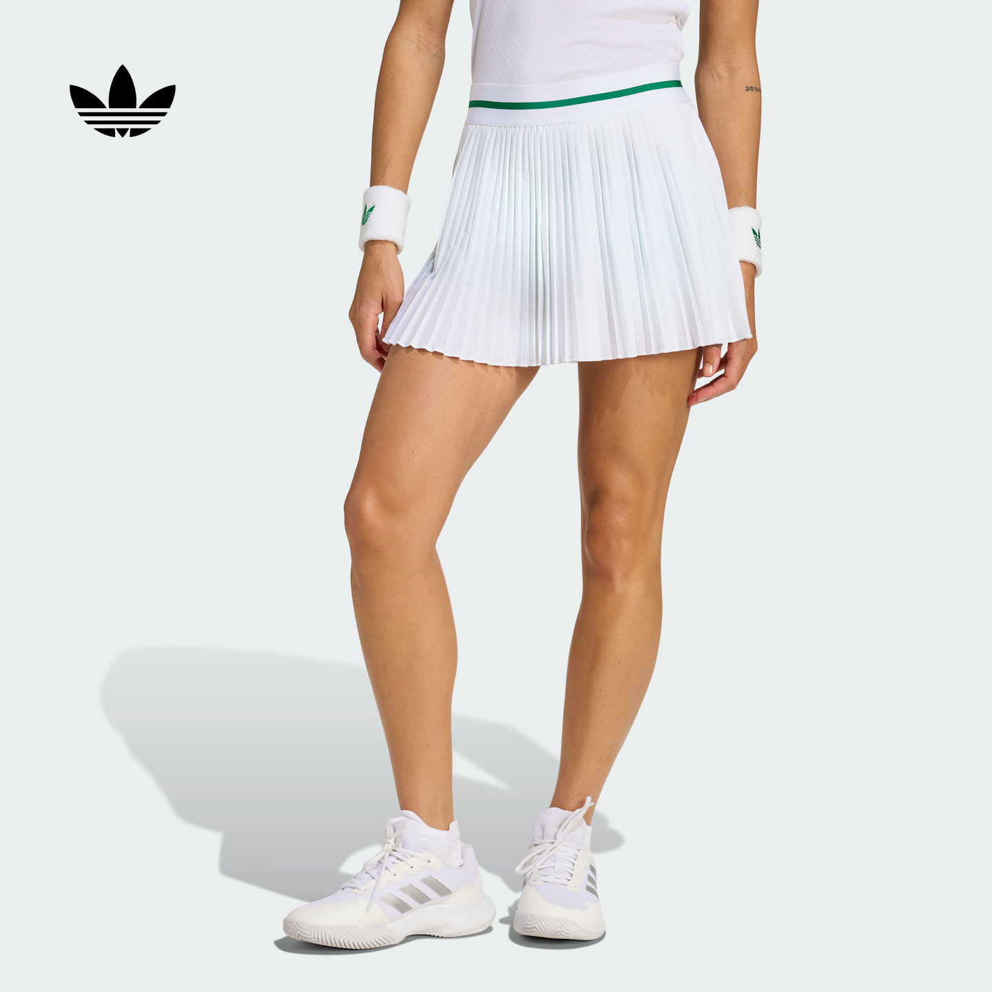 阿迪达斯三叶草女速干短裙百褶裙
