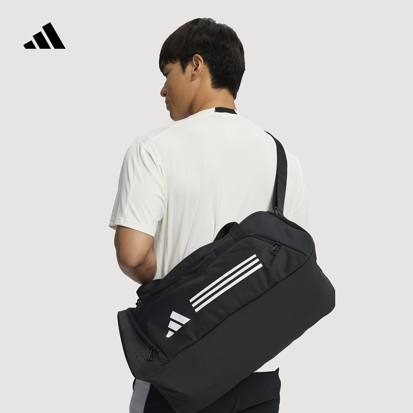 阿迪达斯男女大容量旅行包拎包