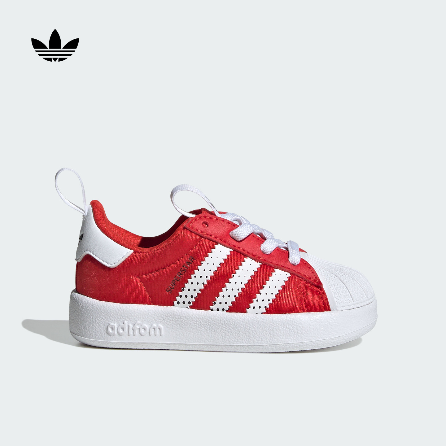 贝壳头阿迪达斯三叶草运动鞋