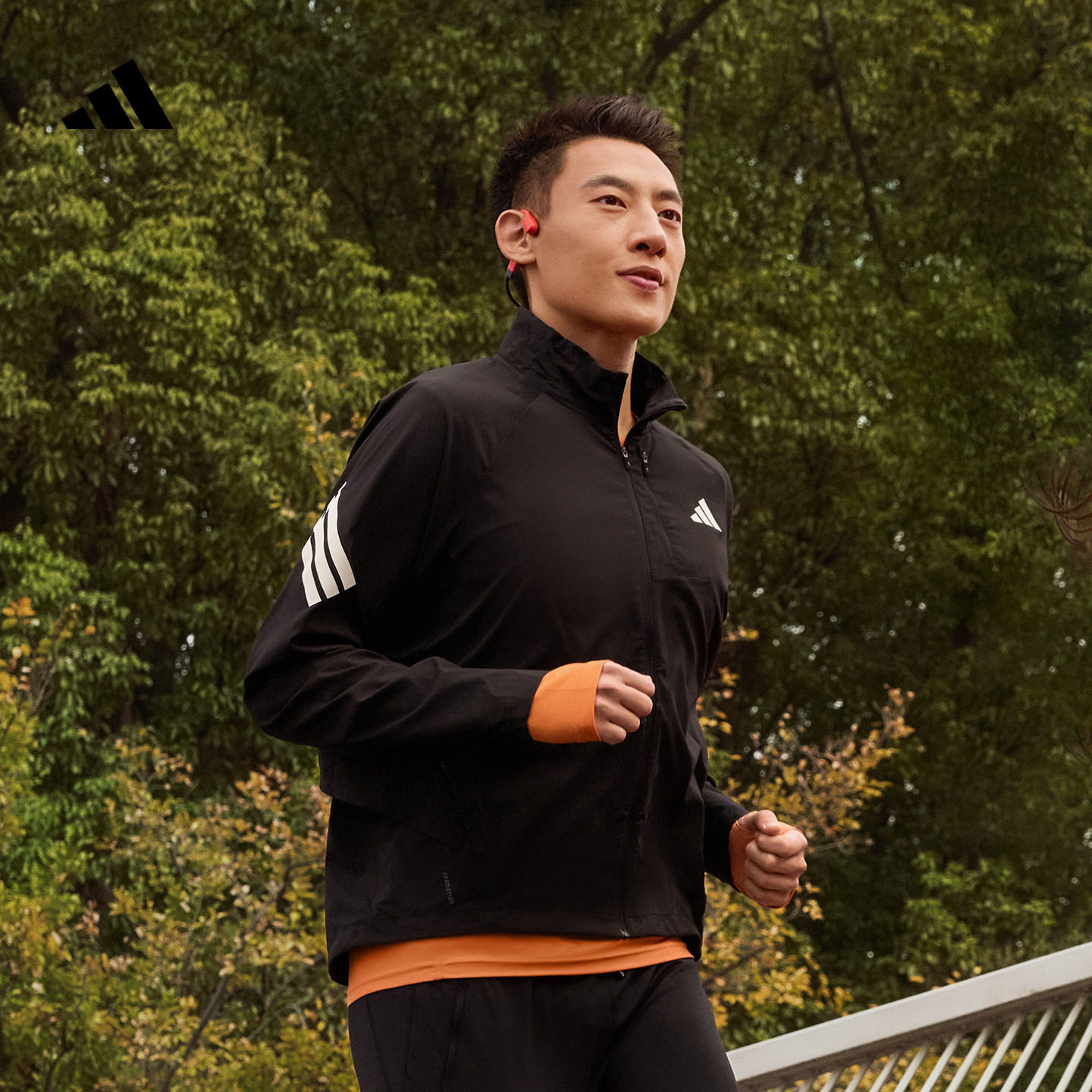 速干舒适简约日常跑步运动连帽夹克外套男装新款adidas阿迪达斯,运动服/休闲服装,跑步外套,淘宝优惠券,粉丝福利购,淘宝优惠卷