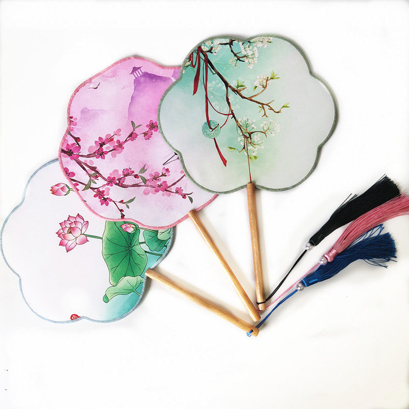 梅花型古风团扇女式宫廷扇子古典汉服长柄流苏舞蹈扇道旗袍花形扇