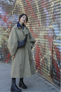 团长家2025年高圆圆同款单排扣灯笼袖直筒设计中长款风衣外套女